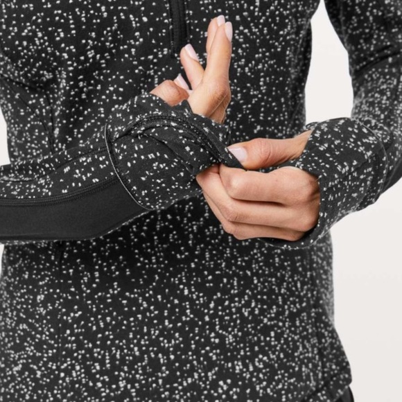 Lululemon Run Briskly 1/2 Zip Top 4 Magnetized Jacquard Black Speckled - Picture 3 of 16